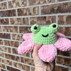 Handmade by myself Plush Frog Flower Toy in Light Green and Pink